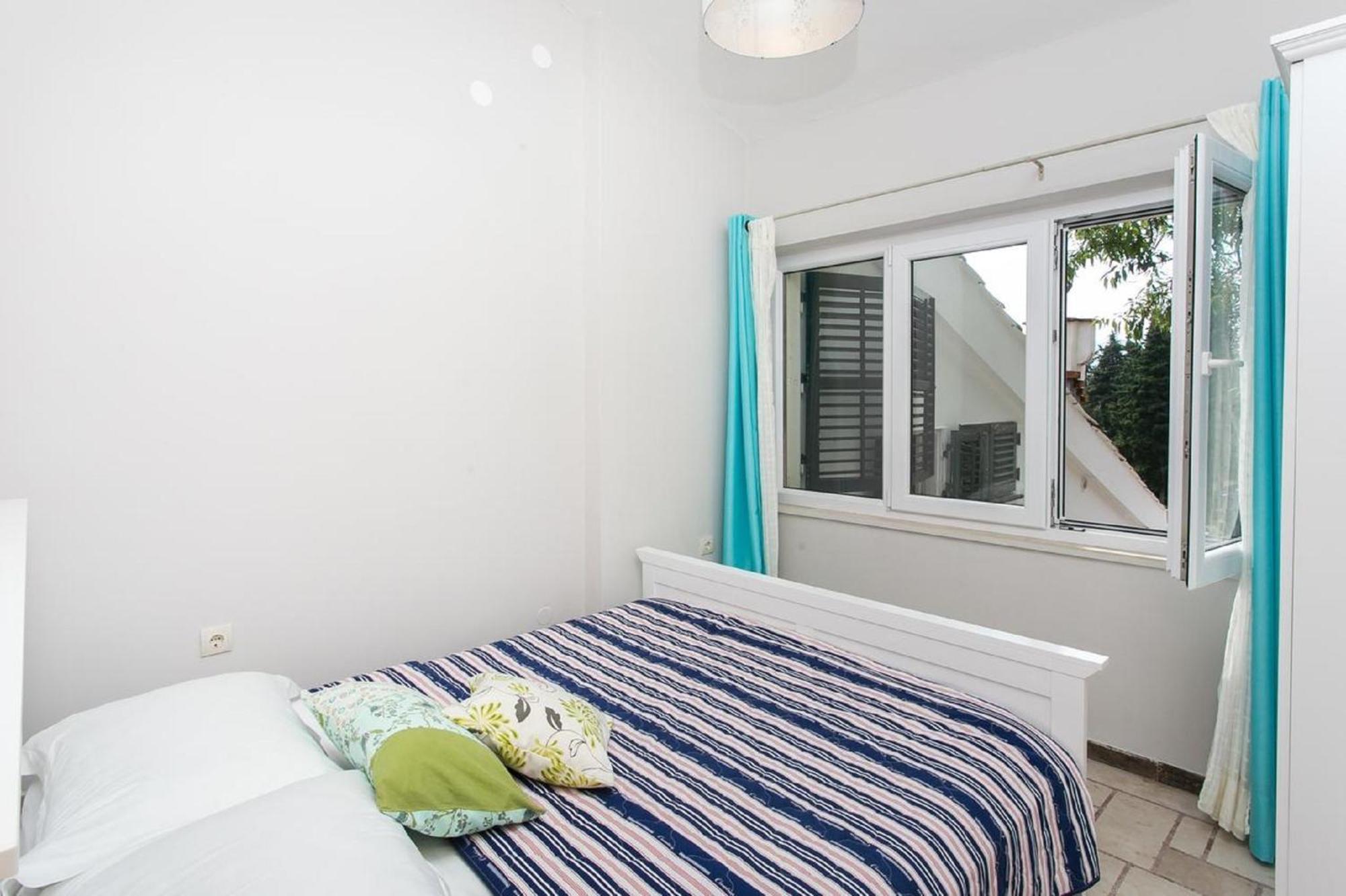 Apartments Villa Mirjana Mlini Oda fotoğraf